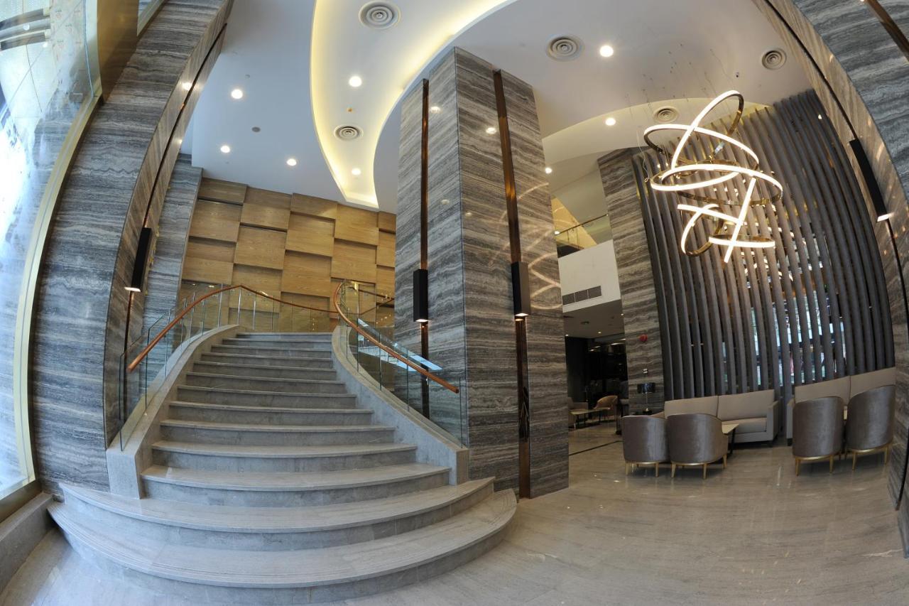 Yangon Thanlwin Hotel Экстерьер фото